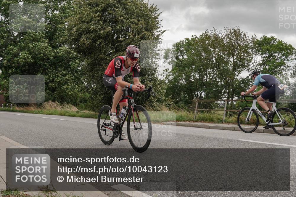 30.08.2026 - Elbe Triathlon Hamburg Michael Burmester http://msf.ph/oto/10043123 30.08.2026 14:52:22 Radfahren  meine-sportfotos.de