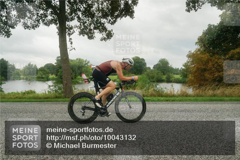 30.08.2026 - Elbe Triathlon Hamburg Michael Burmester http://msf.ph/oto/10043132 30.08.2026 08:59:35 Radfahren 222, 229, 238, 245, 263, 298, 325, 367 meine-sportfotos.de