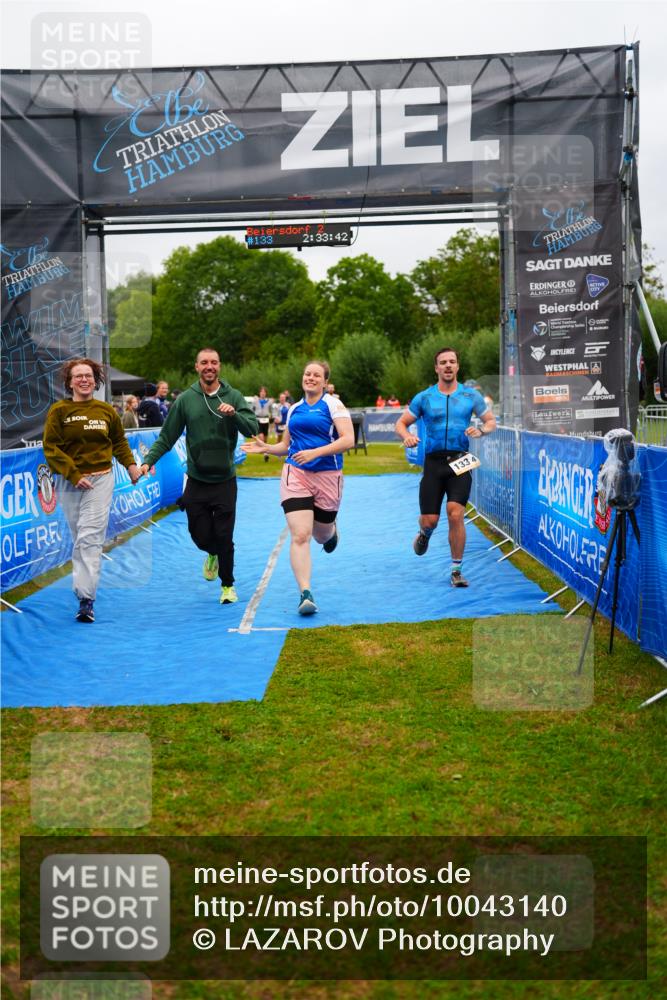 30.08.2026 - Elbe Triathlon Hamburg LAZAROV Photography http://msf.ph/oto/10043140 30.08.2026 16:33:41 Ziel  meine-sportfotos.de