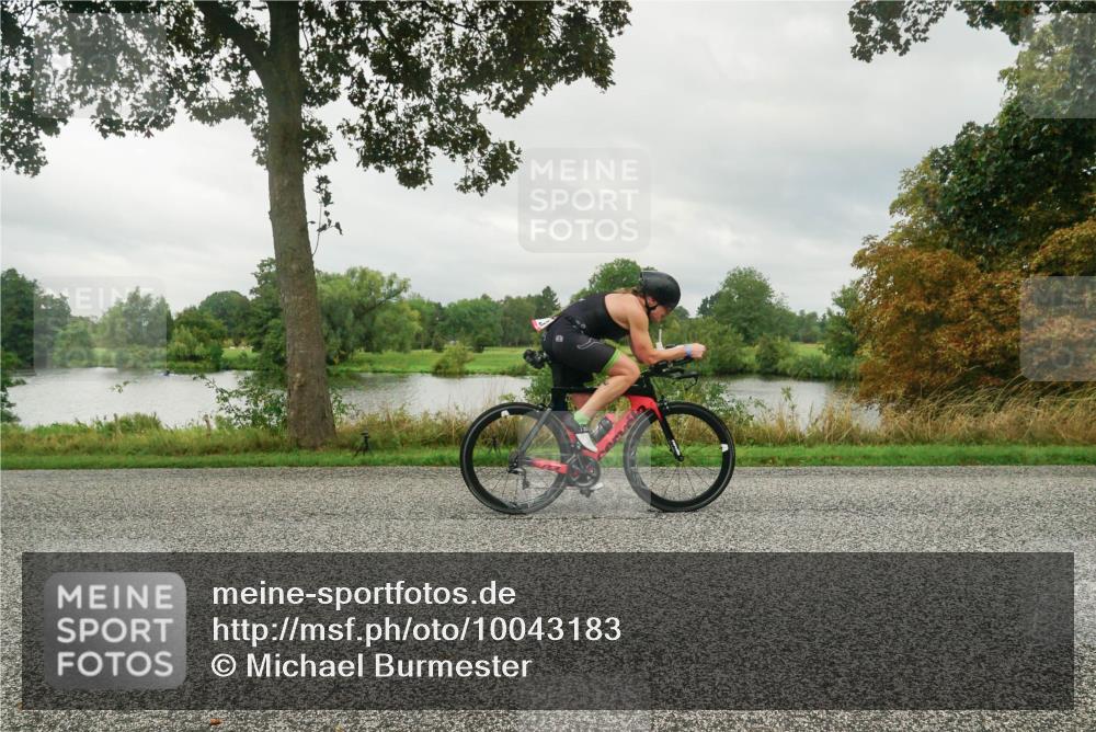 30.08.2026 - Elbe Triathlon Hamburg Michael Burmester http://msf.ph/oto/10043183 30.08.2026 09:00:30 Radfahren 273, 302, 385, 389 meine-sportfotos.de