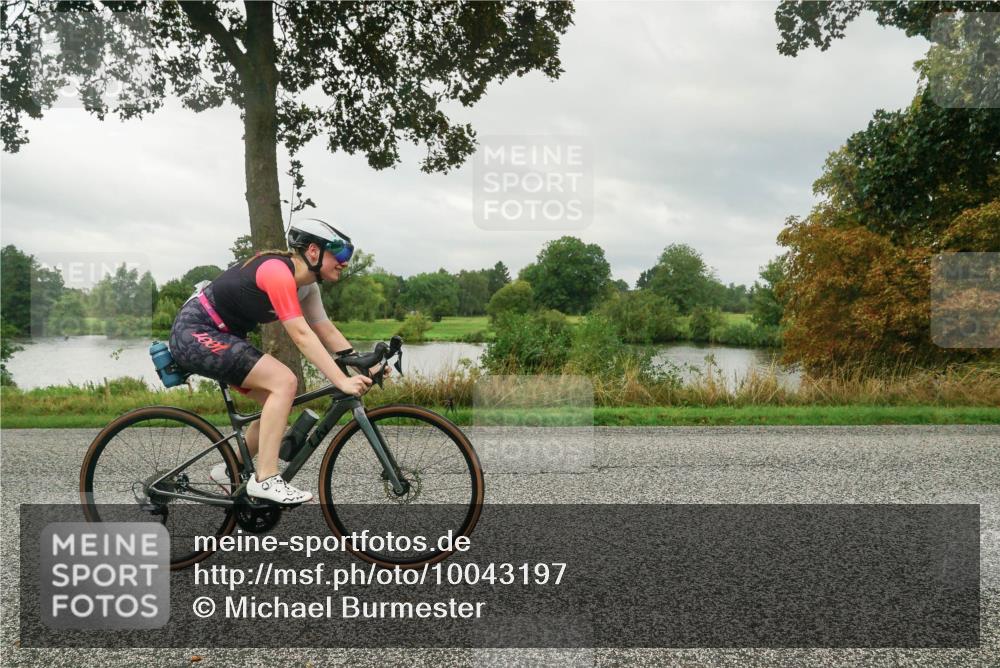 30.08.2026 - Elbe Triathlon Hamburg Michael Burmester http://msf.ph/oto/10043197 30.08.2026 09:00:37 Radfahren 292, 389, 391 meine-sportfotos.de