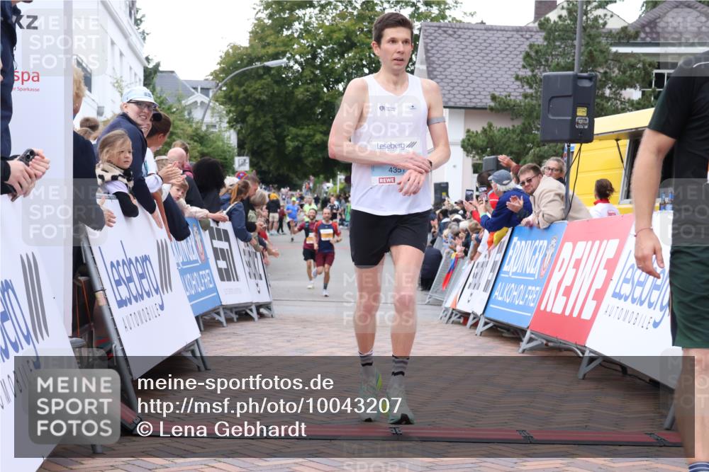 30.08.2026 - Blankeneser Heldenlauf Lena Gebhardt http://msf.ph/oto/10043207 30.08.2026 11:49:04 Ziel 2482, 2613, 2943, 4351 meine-sportfotos.de