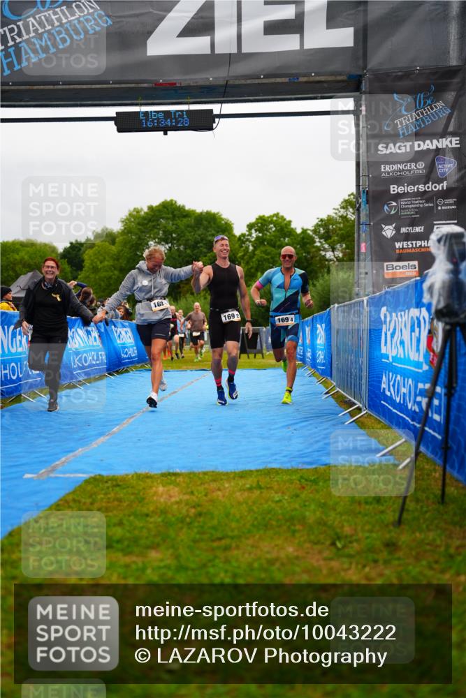 30.08.2026 - Elbe Triathlon Hamburg LAZAROV Photography http://msf.ph/oto/10043222 30.08.2026 16:34:28 Ziel  meine-sportfotos.de