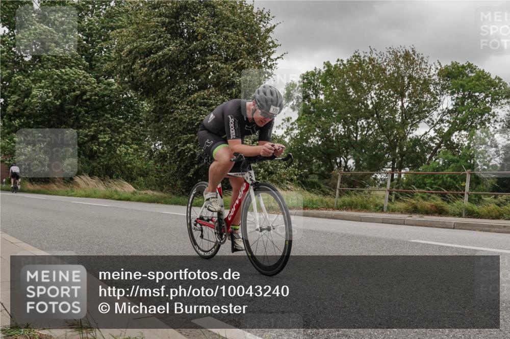 30.08.2026 - Elbe Triathlon Hamburg Michael Burmester http://msf.ph/oto/10043240 30.08.2026 14:52:55 Radfahren  meine-sportfotos.de