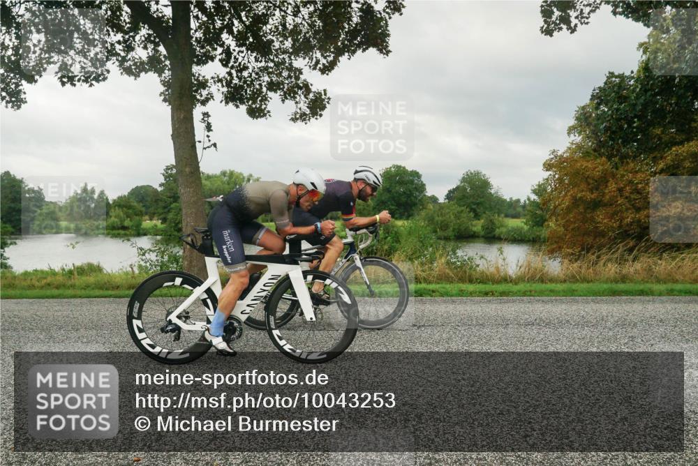 30.08.2026 - Elbe Triathlon Hamburg Michael Burmester http://msf.ph/oto/10043253 30.08.2026 09:01:18 Radfahren 235, 249, 305, 327, 369 meine-sportfotos.de