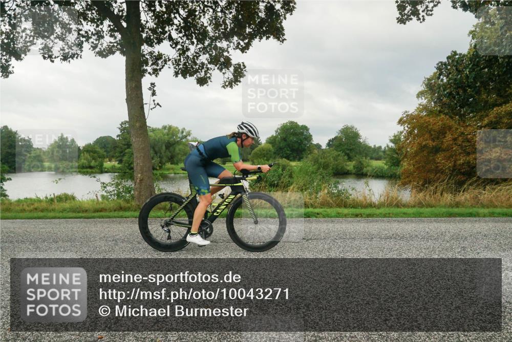 30.08.2026 - Elbe Triathlon Hamburg Michael Burmester http://msf.ph/oto/10043271 30.08.2026 09:01:29 Radfahren 285, 353, 354 meine-sportfotos.de