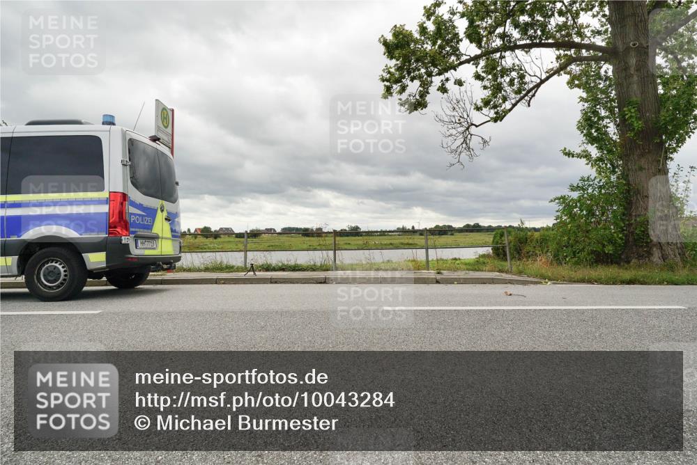 30.08.2026 - Elbe Triathlon Hamburg Michael Burmester http://msf.ph/oto/10043284 30.08.2026 13:52:56 Radfahren  meine-sportfotos.de