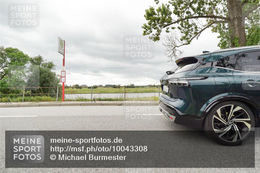 30.08.2026 - Elbe Triathlon Hamburg Michael Burmester http://msf.ph/oto/10043308 30.08.2026 13:55:02 Radfahren  meine-sportfotos.de