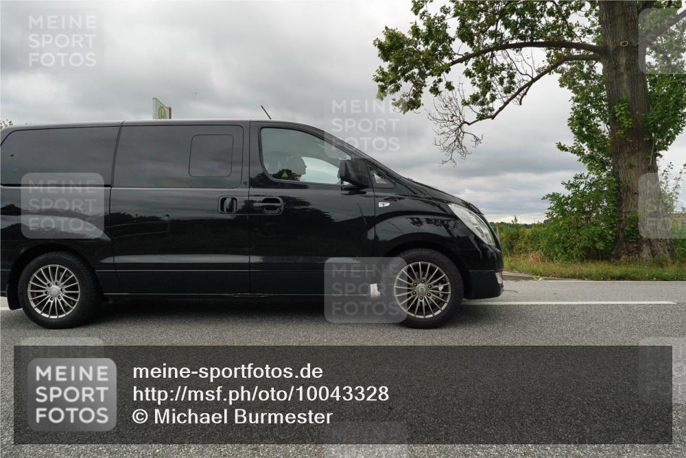 30.08.2026 - Elbe Triathlon Hamburg Michael Burmester http://msf.ph/oto/10043328 30.08.2026 13:55:18 Radfahren  meine-sportfotos.de