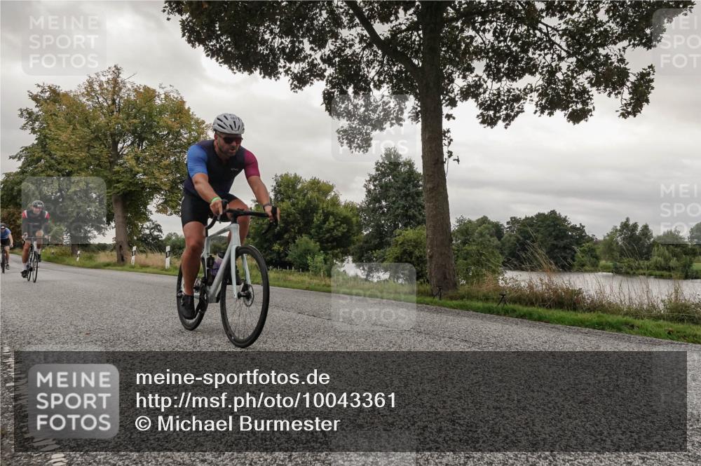30.08.2026 - Elbe Triathlon Hamburg Michael Burmester http://msf.ph/oto/10043361 30.08.2026 09:18:19 Radfahren 197, 440, 483, 527, 542, 639, 1894 meine-sportfotos.de