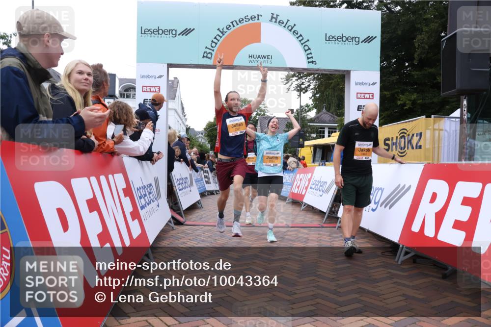 30.08.2026 - Blankeneser Heldenlauf Lena Gebhardt http://msf.ph/oto/10043364 30.08.2026 11:49:12 Ziel 2258, 2291, 2531, 2704, 4351 meine-sportfotos.de