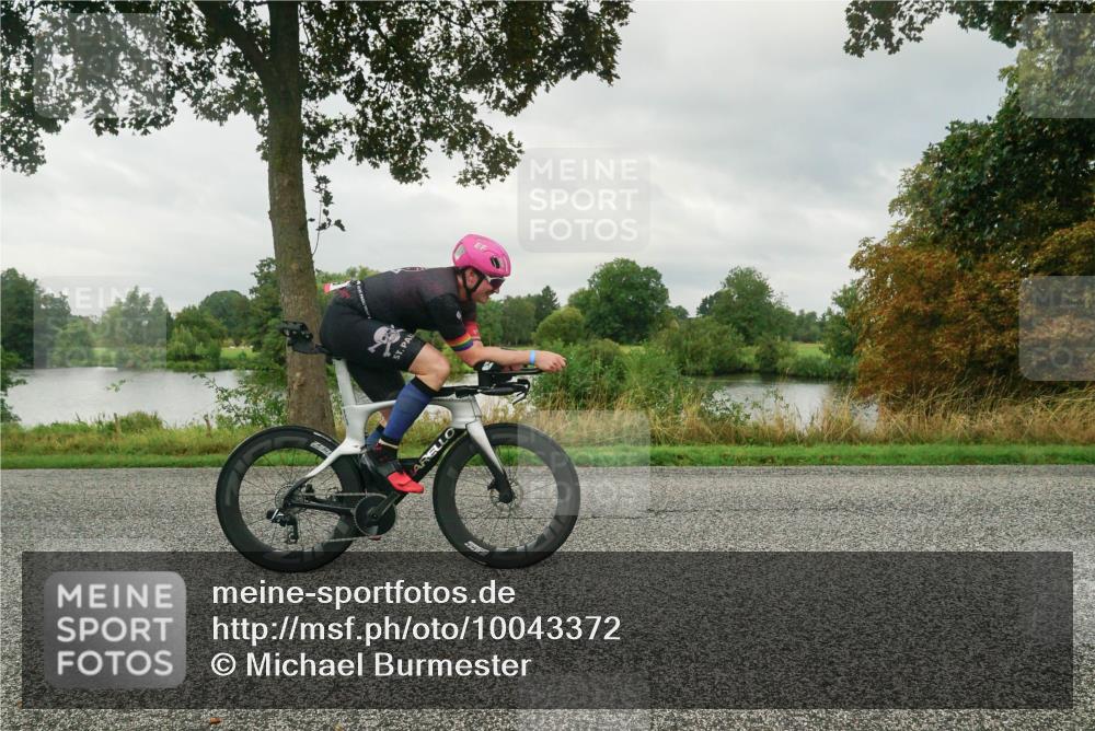 30.08.2026 - Elbe Triathlon Hamburg Michael Burmester http://msf.ph/oto/10043372 30.08.2026 09:02:02 Radfahren 281, 319 meine-sportfotos.de