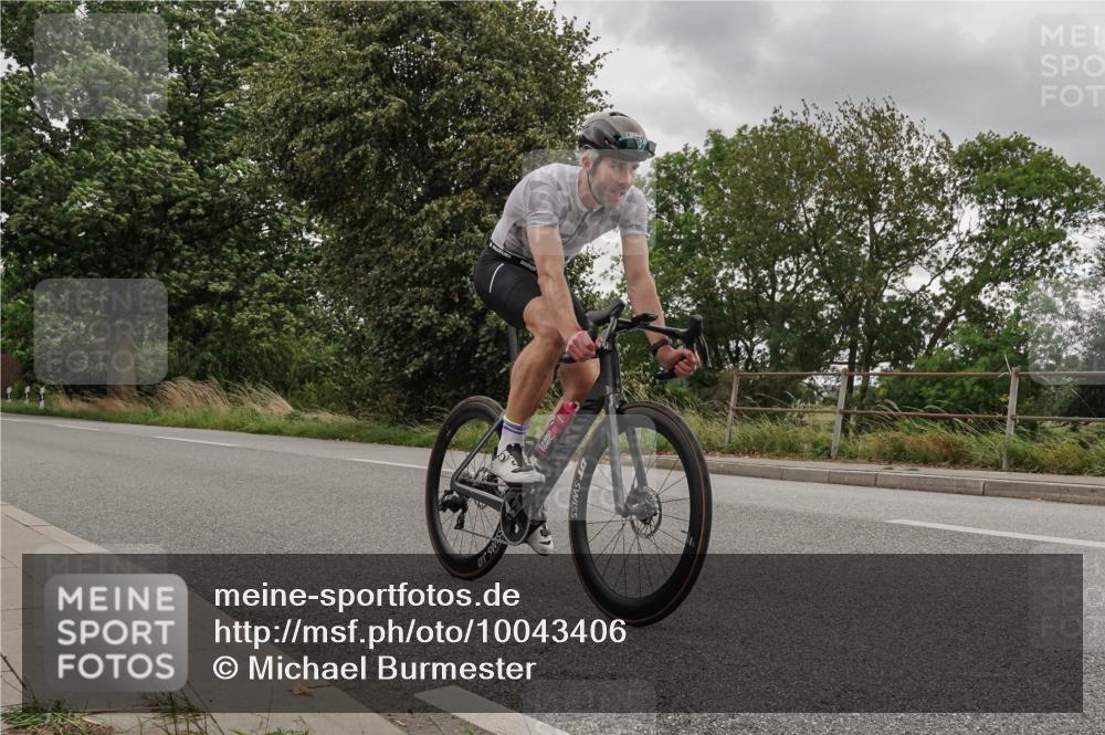 30.08.2026 - Elbe Triathlon Hamburg Michael Burmester http://msf.ph/oto/10043406 30.08.2026 14:54:25 Radfahren 155 meine-sportfotos.de