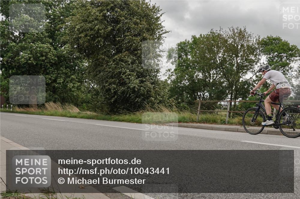 30.08.2026 - Elbe Triathlon Hamburg Michael Burmester http://msf.ph/oto/10043441 30.08.2026 14:54:35 Radfahren  meine-sportfotos.de