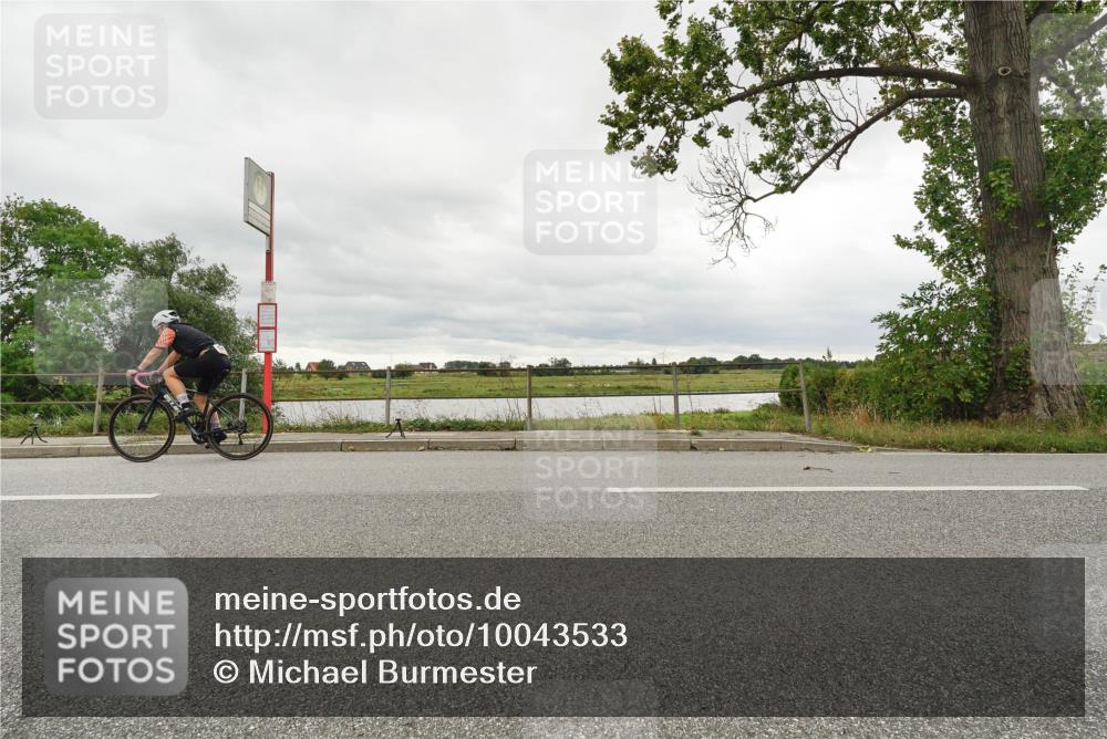 30.08.2026 - Elbe Triathlon Hamburg Michael Burmester http://msf.ph/oto/10043533 30.08.2026 14:09:00 Radfahren 129 meine-sportfotos.de