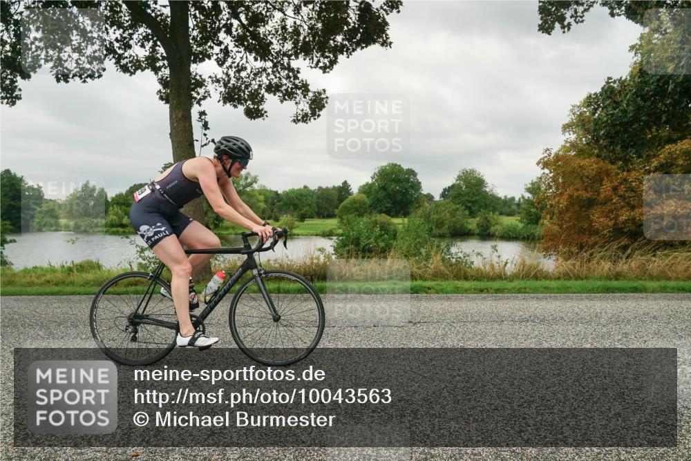 30.08.2026 - Elbe Triathlon Hamburg Michael Burmester http://msf.ph/oto/10043563 30.08.2026 09:04:05 Radfahren 214, 299 meine-sportfotos.de