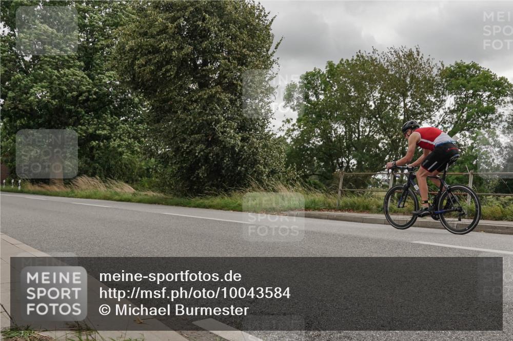 30.08.2026 - Elbe Triathlon Hamburg Michael Burmester http://msf.ph/oto/10043584 30.08.2026 14:55:18 Radfahren 137 meine-sportfotos.de