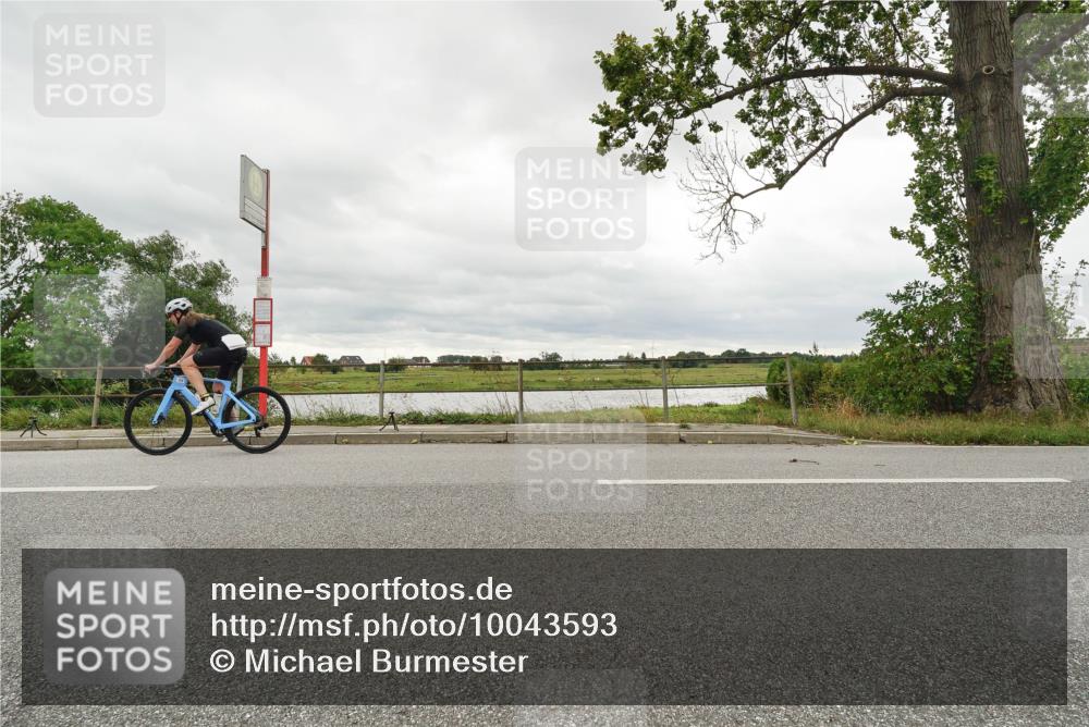 30.08.2026 - Elbe Triathlon Hamburg Michael Burmester http://msf.ph/oto/10043593 30.08.2026 14:09:34 Radfahren 152 meine-sportfotos.de