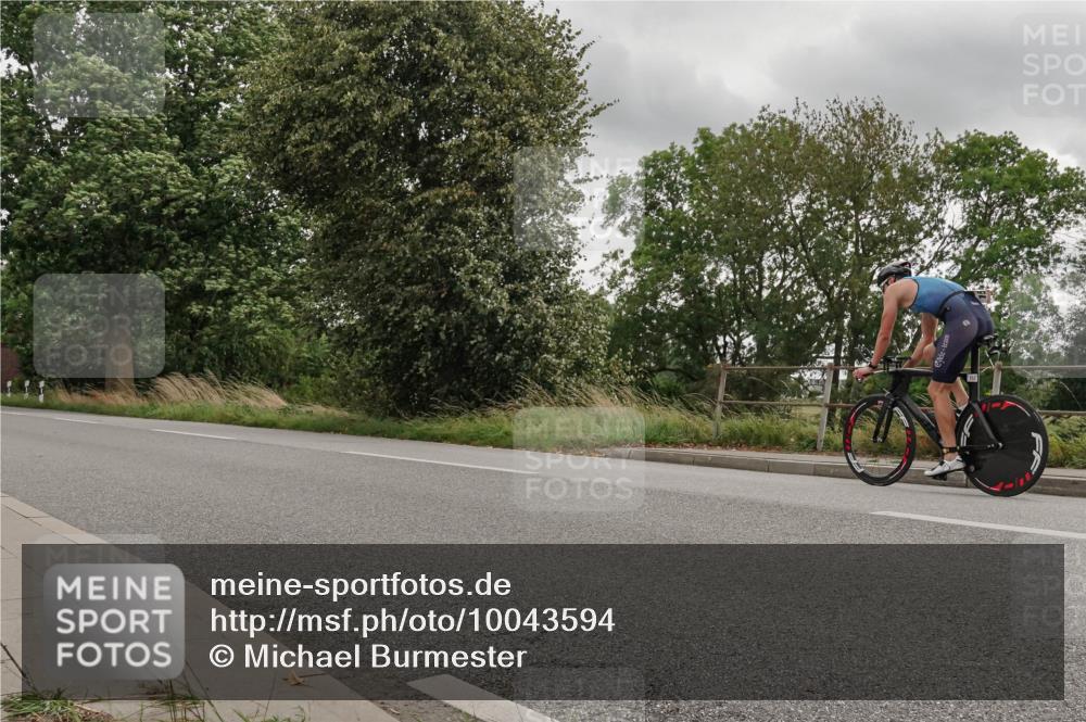 30.08.2026 - Elbe Triathlon Hamburg Michael Burmester http://msf.ph/oto/10043594 30.08.2026 14:55:31 Radfahren  meine-sportfotos.de