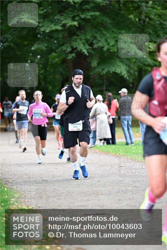 30.08.2026 - Blankeneser Heldenlauf Dr. Thomas Lammeyer http://msf.ph/oto/10043603 30.08.2026 11:19:29 Laufen 4090 meine-sportfotos.de