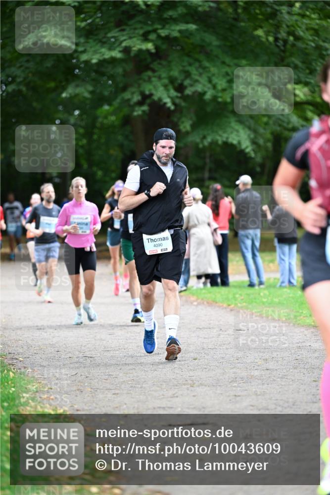 30.08.2026 - Blankeneser Heldenlauf Dr. Thomas Lammeyer http://msf.ph/oto/10043609 30.08.2026 11:19:29 Laufen 4090 meine-sportfotos.de