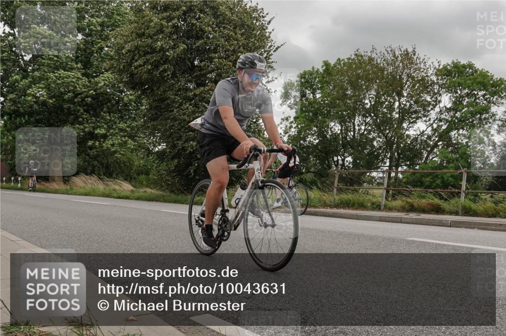 30.08.2026 - Elbe Triathlon Hamburg Michael Burmester http://msf.ph/oto/10043631 30.08.2026 14:55:50 Radfahren 141 meine-sportfotos.de