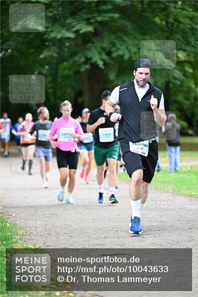 30.08.2026 - Blankeneser Heldenlauf Dr. Thomas Lammeyer http://msf.ph/oto/10043633 30.08.2026 11:19:30 Laufen 4090 meine-sportfotos.de