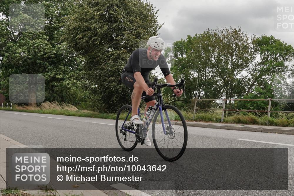30.08.2026 - Elbe Triathlon Hamburg Michael Burmester http://msf.ph/oto/10043642 30.08.2026 14:55:58 Radfahren 177 meine-sportfotos.de