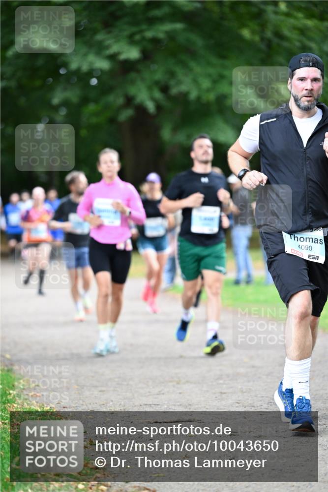 30.08.2026 - Blankeneser Heldenlauf Dr. Thomas Lammeyer http://msf.ph/oto/10043650 30.08.2026 11:19:31 Laufen 4090 meine-sportfotos.de