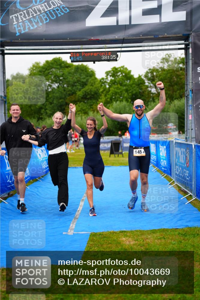 30.08.2026 - Elbe Triathlon Hamburg LAZAROV Photography http://msf.ph/oto/10043669 30.08.2026 16:38:34 Ziel  meine-sportfotos.de