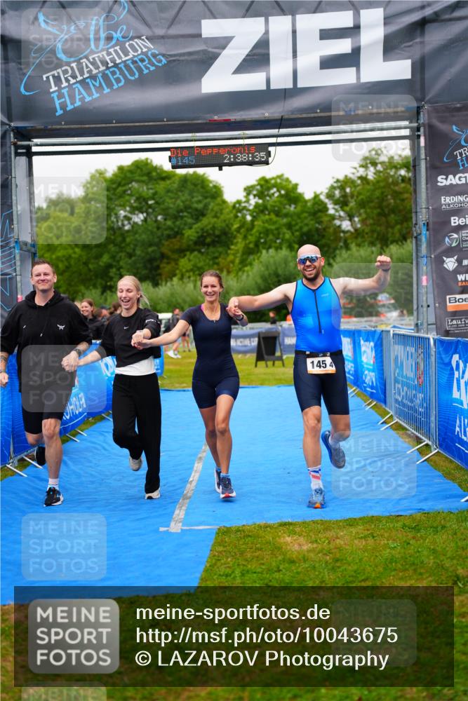 30.08.2026 - Elbe Triathlon Hamburg LAZAROV Photography http://msf.ph/oto/10043675 30.08.2026 16:38:34 Ziel  meine-sportfotos.de