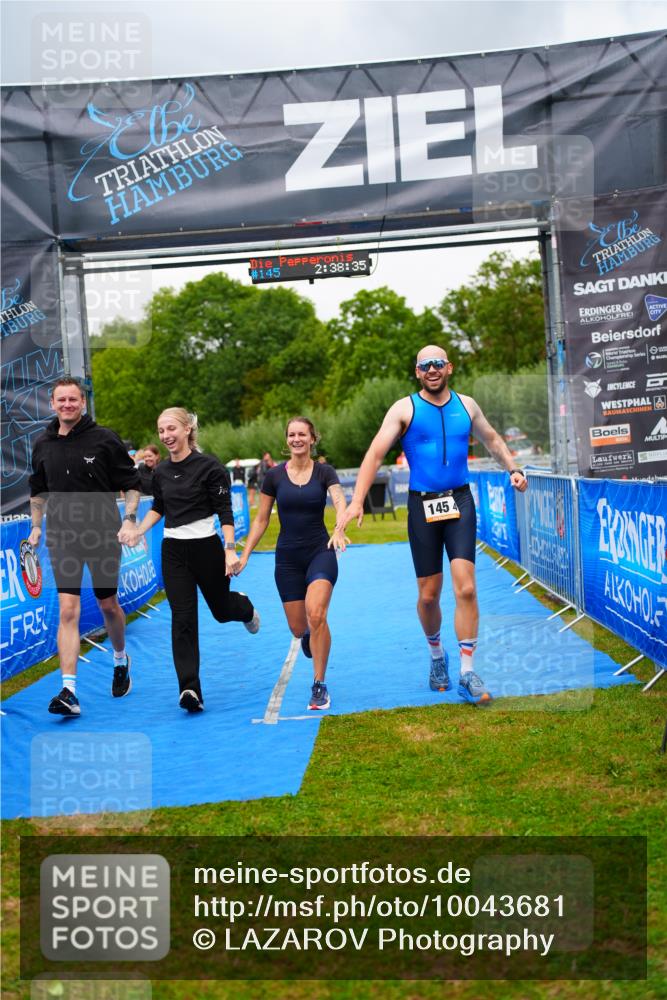 30.08.2026 - Elbe Triathlon Hamburg LAZAROV Photography http://msf.ph/oto/10043681 30.08.2026 16:38:34 Ziel  meine-sportfotos.de