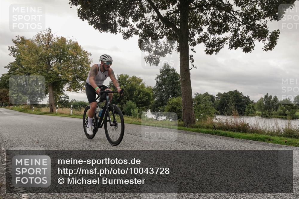 30.08.2026 - Elbe Triathlon Hamburg Michael Burmester http://msf.ph/oto/10043728 30.08.2026 09:19:53 Radfahren 381, 400, 419 meine-sportfotos.de