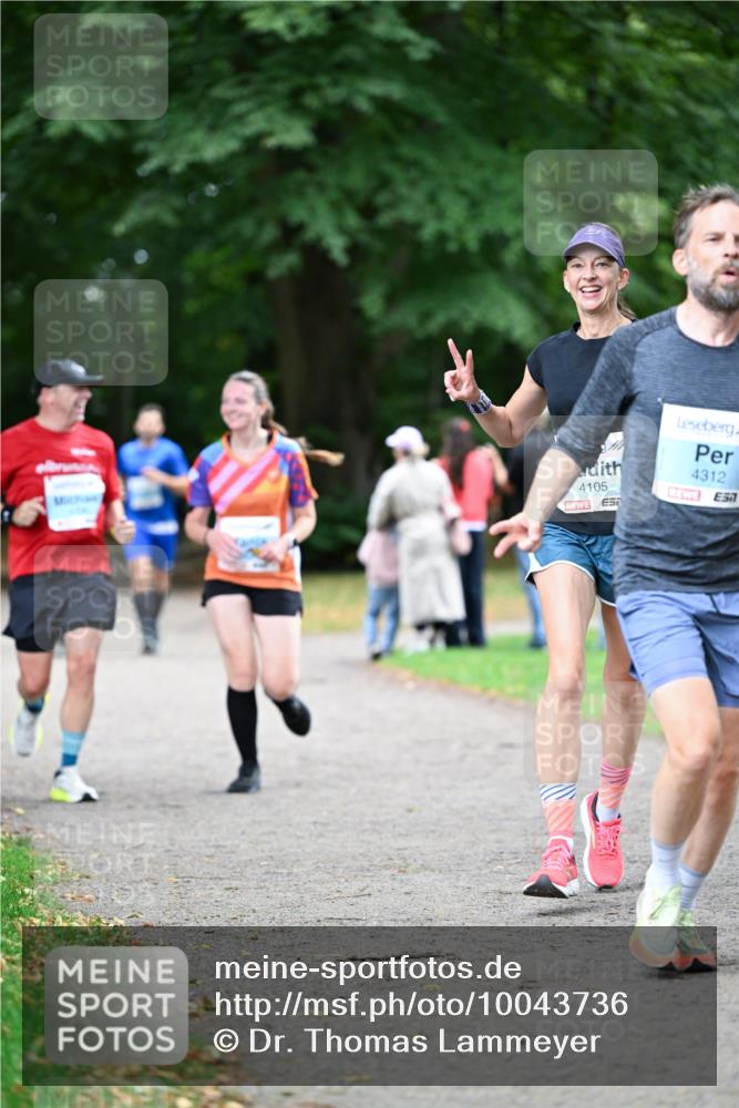 30.08.2026 - Blankeneser Heldenlauf Dr. Thomas Lammeyer http://msf.ph/oto/10043736 30.08.2026 11:19:35 Laufen 4105, 4312 meine-sportfotos.de
