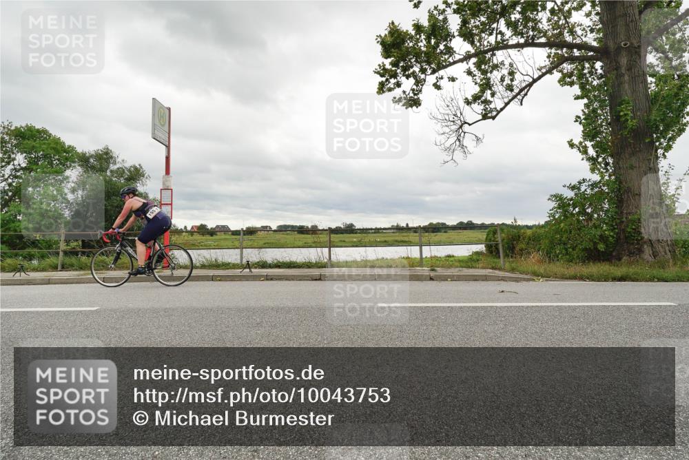 30.08.2026 - Elbe Triathlon Hamburg Michael Burmester http://msf.ph/oto/10043753 30.08.2026 14:10:47 Radfahren 179 meine-sportfotos.de