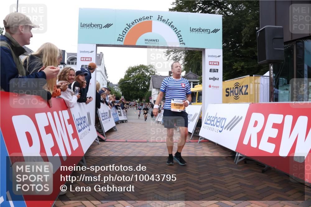 30.08.2026 - Blankeneser Heldenlauf Lena Gebhardt http://msf.ph/oto/10043795 30.08.2026 11:49:30 Ziel 2232, 2555, 2624, 2955 meine-sportfotos.de