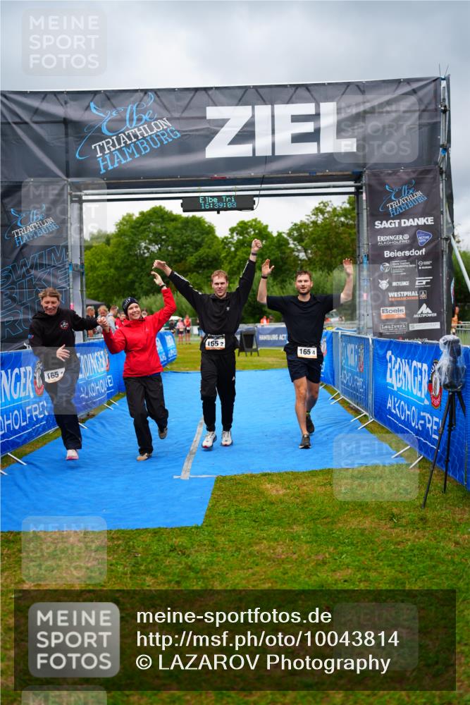 30.08.2026 - Elbe Triathlon Hamburg LAZAROV Photography http://msf.ph/oto/10043814 30.08.2026 16:39:02 Ziel  meine-sportfotos.de