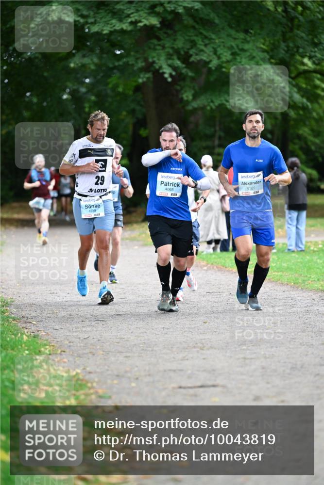 30.08.2026 - Blankeneser Heldenlauf Dr. Thomas Lammeyer http://msf.ph/oto/10043819 30.08.2026 11:19:40 Laufen 29, 4239, 4065, 4189 meine-sportfotos.de