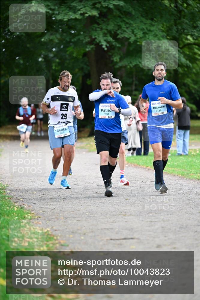 30.08.2026 - Blankeneser Heldenlauf Dr. Thomas Lammeyer http://msf.ph/oto/10043823 30.08.2026 11:19:40 Laufen 29, 4239, 4065, 4189 meine-sportfotos.de