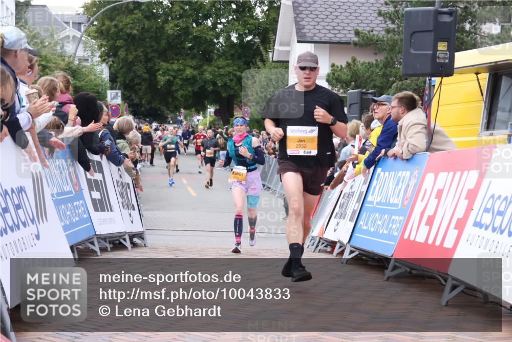 30.08.2026 - Blankeneser Heldenlauf Lena Gebhardt http://msf.ph/oto/10043833 30.08.2026 11:49:34 Ziel 2205, 2232, 2624, 2952, 2955 meine-sportfotos.de