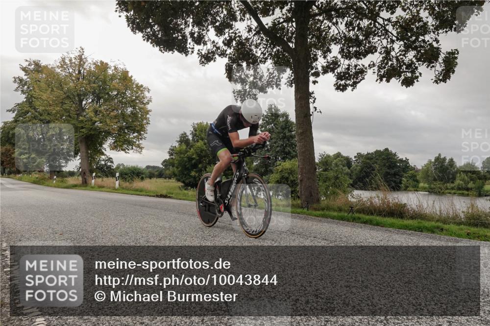 30.08.2026 - Elbe Triathlon Hamburg Michael Burmester http://msf.ph/oto/10043844 30.08.2026 09:20:44 Radfahren 691 meine-sportfotos.de