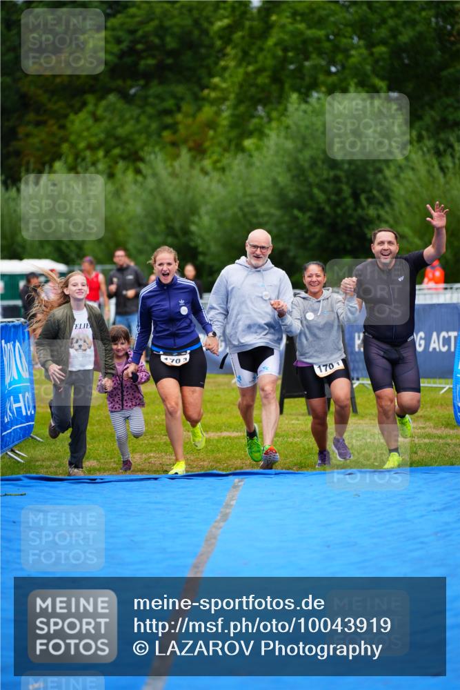 30.08.2026 - Elbe Triathlon Hamburg LAZAROV Photography http://msf.ph/oto/10043919 30.08.2026 16:39:35 Ziel  meine-sportfotos.de