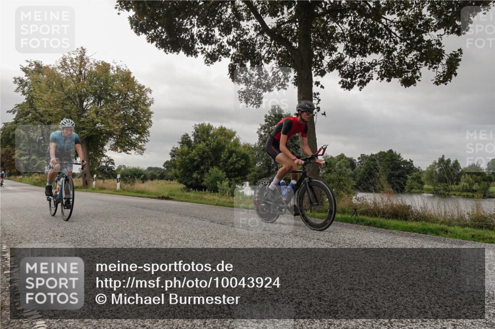 30.08.2026 - Elbe Triathlon Hamburg Michael Burmester http://msf.ph/oto/10043924 30.08.2026 09:21:18 Radfahren 282, 362, 410, 443, 497, 524, 600, 634 meine-sportfotos.de