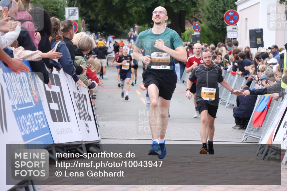 30.08.2026 - Blankeneser Heldenlauf Lena Gebhardt http://msf.ph/oto/10043947 30.08.2026 11:49:41 Ziel 2205, 2267, 2657, 2721, 2952 meine-sportfotos.de