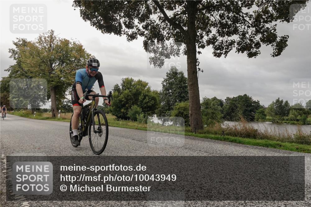 30.08.2026 - Elbe Triathlon Hamburg Michael Burmester http://msf.ph/oto/10043949 30.08.2026 09:21:24 Radfahren 410, 443, 488, 497, 600 meine-sportfotos.de