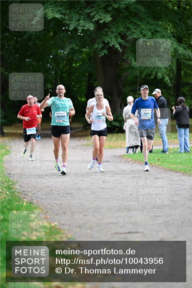 30.08.2026 - Blankeneser Heldenlauf Dr. Thomas Lammeyer http://msf.ph/oto/10043956 30.08.2026 11:19:52 Laufen 4018, 4019, 41911 meine-sportfotos.de