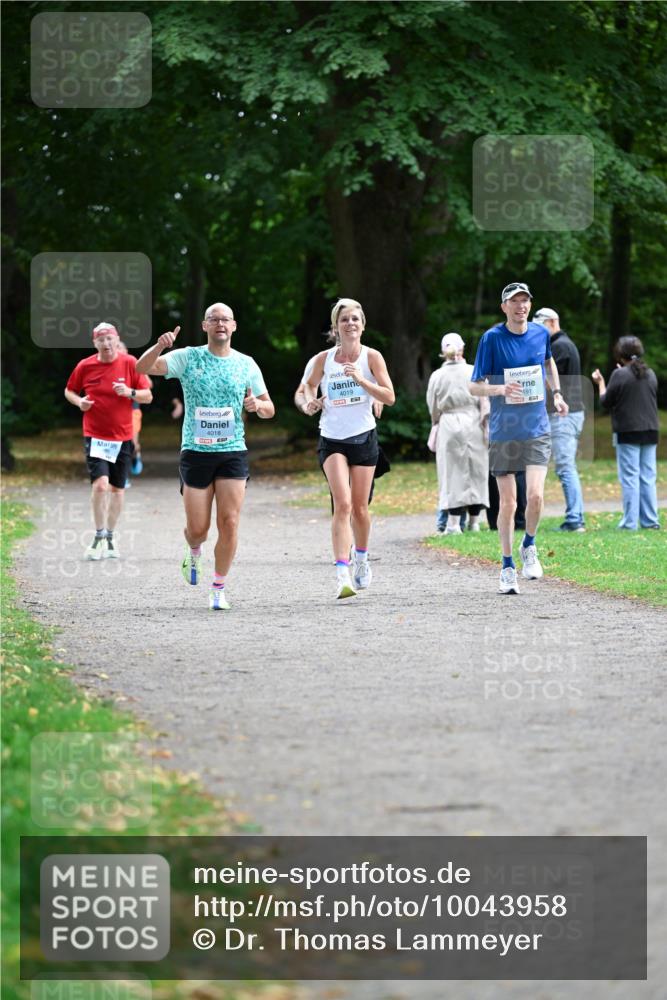 30.08.2026 - Blankeneser Heldenlauf Dr. Thomas Lammeyer http://msf.ph/oto/10043958 30.08.2026 11:19:52 Laufen 4018, 4019 meine-sportfotos.de