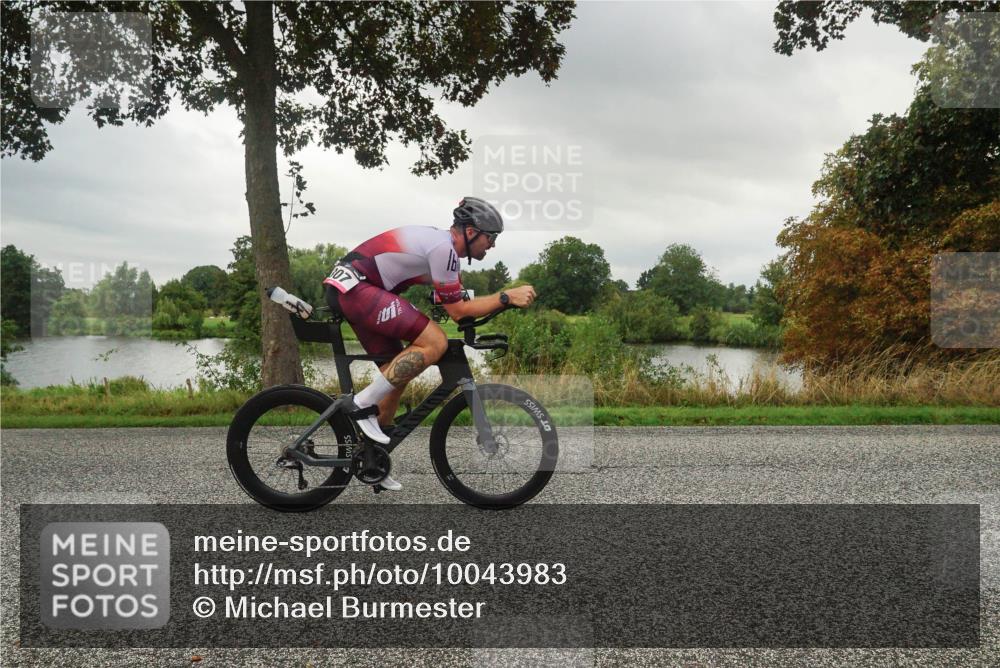 30.08.2026 - Elbe Triathlon Hamburg Michael Burmester http://msf.ph/oto/10043983 30.08.2026 09:08:29 Radfahren 307, 331 meine-sportfotos.de