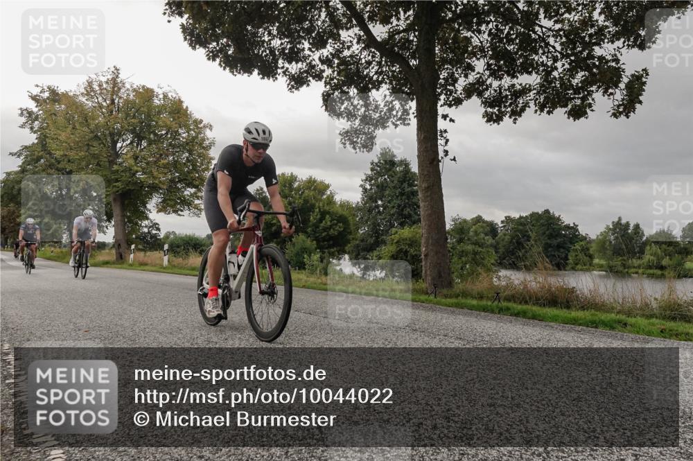 30.08.2026 - Elbe Triathlon Hamburg Michael Burmester http://msf.ph/oto/10044022 30.08.2026 09:21:52 Radfahren 199, 289, 352, 356, 441, 458, 496, 525, 642, 1897 meine-sportfotos.de