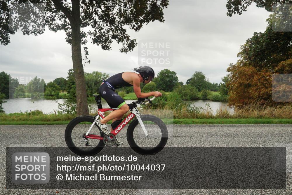30.08.2026 - Elbe Triathlon Hamburg Michael Burmester http://msf.ph/oto/10044037 30.08.2026 09:09:13 Radfahren 193, 286, 411 meine-sportfotos.de